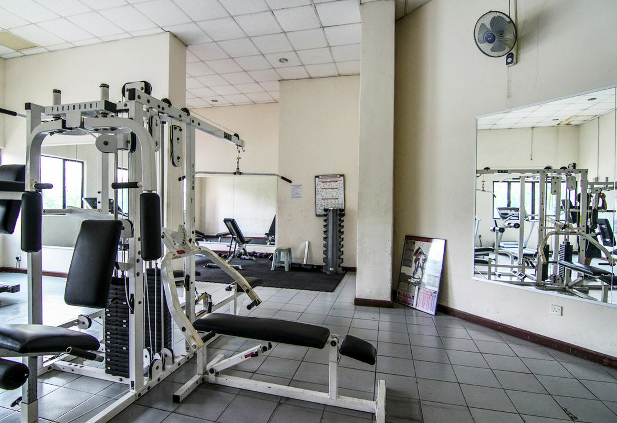 Pwtc Bistari Service Apartment Kuala Lumpur Extérieur photo